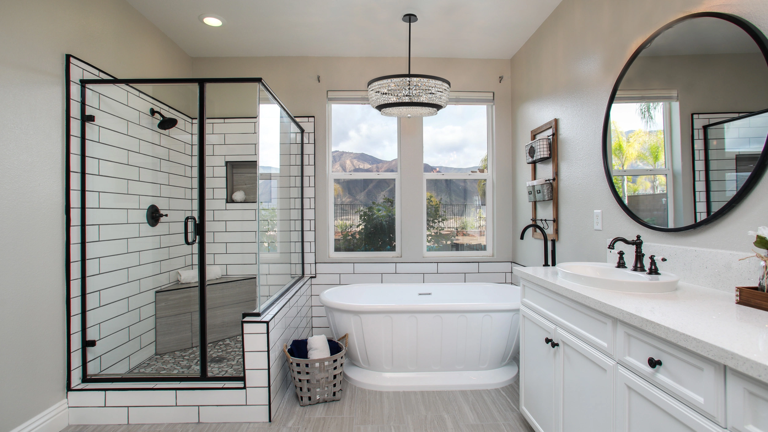 Black Decor + Crystal: A Powerful Pair
