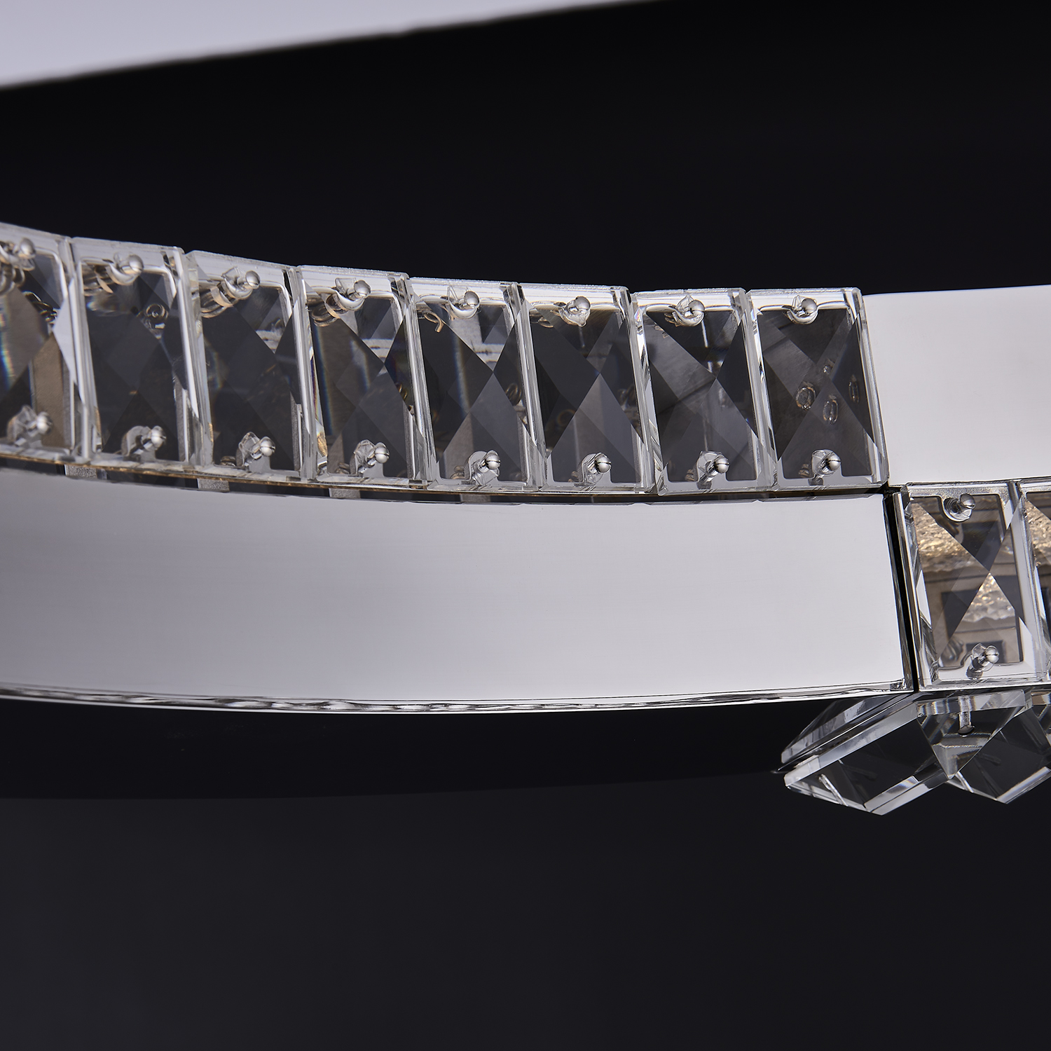 DAMA 28 IN CHROME PENDANT - Image 4